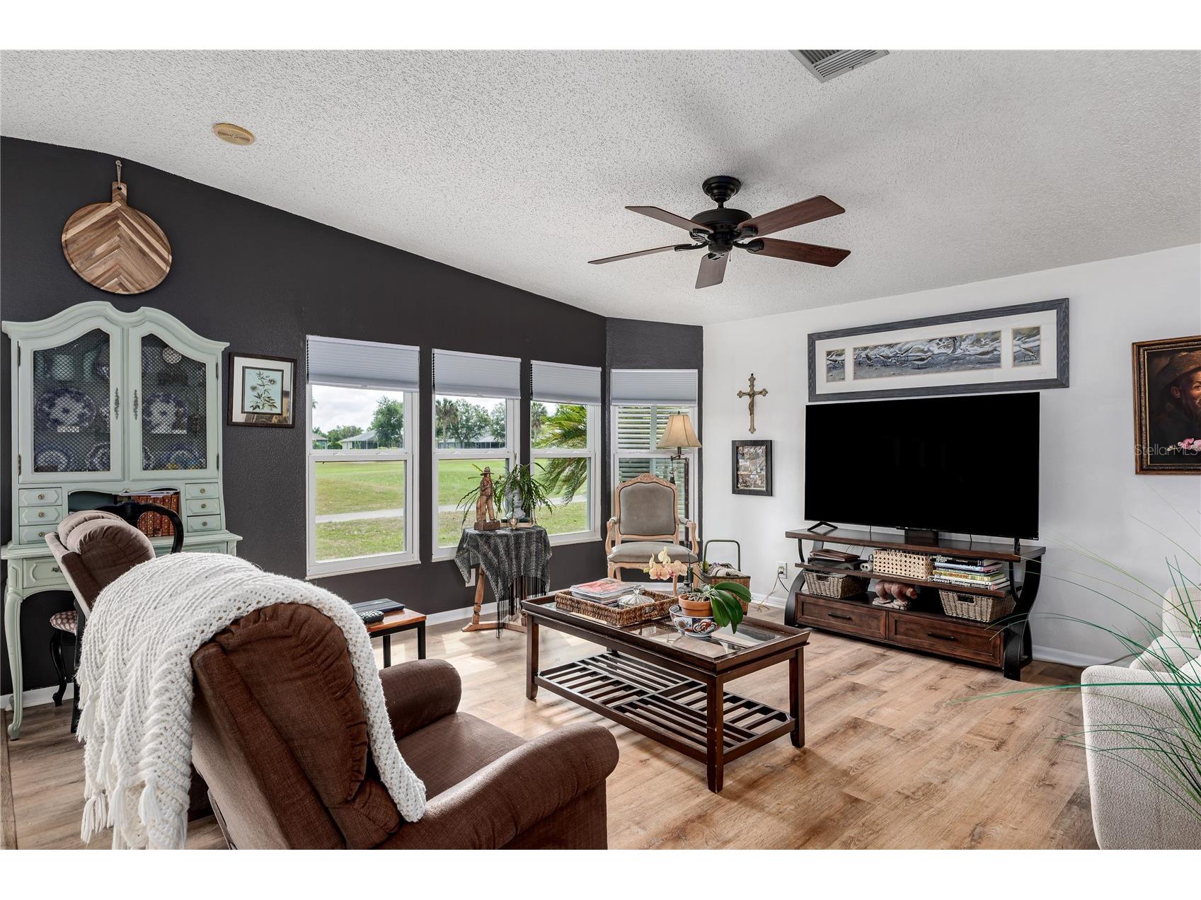 8520 Countess Avenue Circle Palmetto FL 34221 A4689650 image7