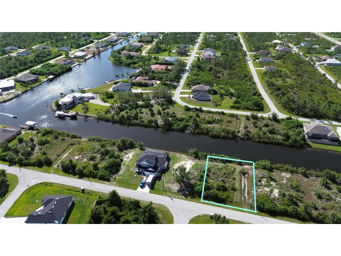8520 Santa Cruz Drive Port Charlotte FL 33981 D6131603 image1