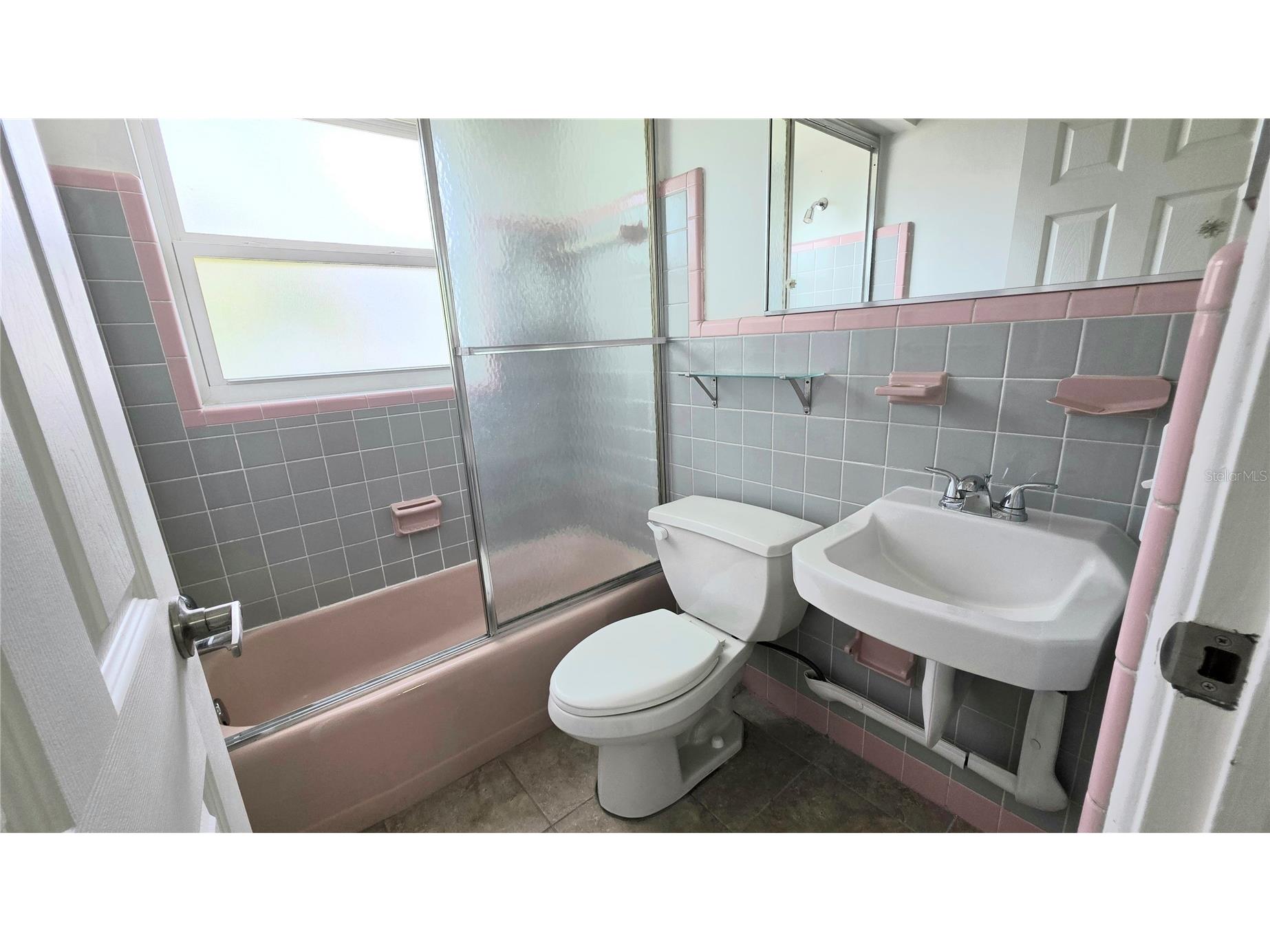 8521 42nd Avenue N Saint Petersburg FL 33709 TB8514678 image11