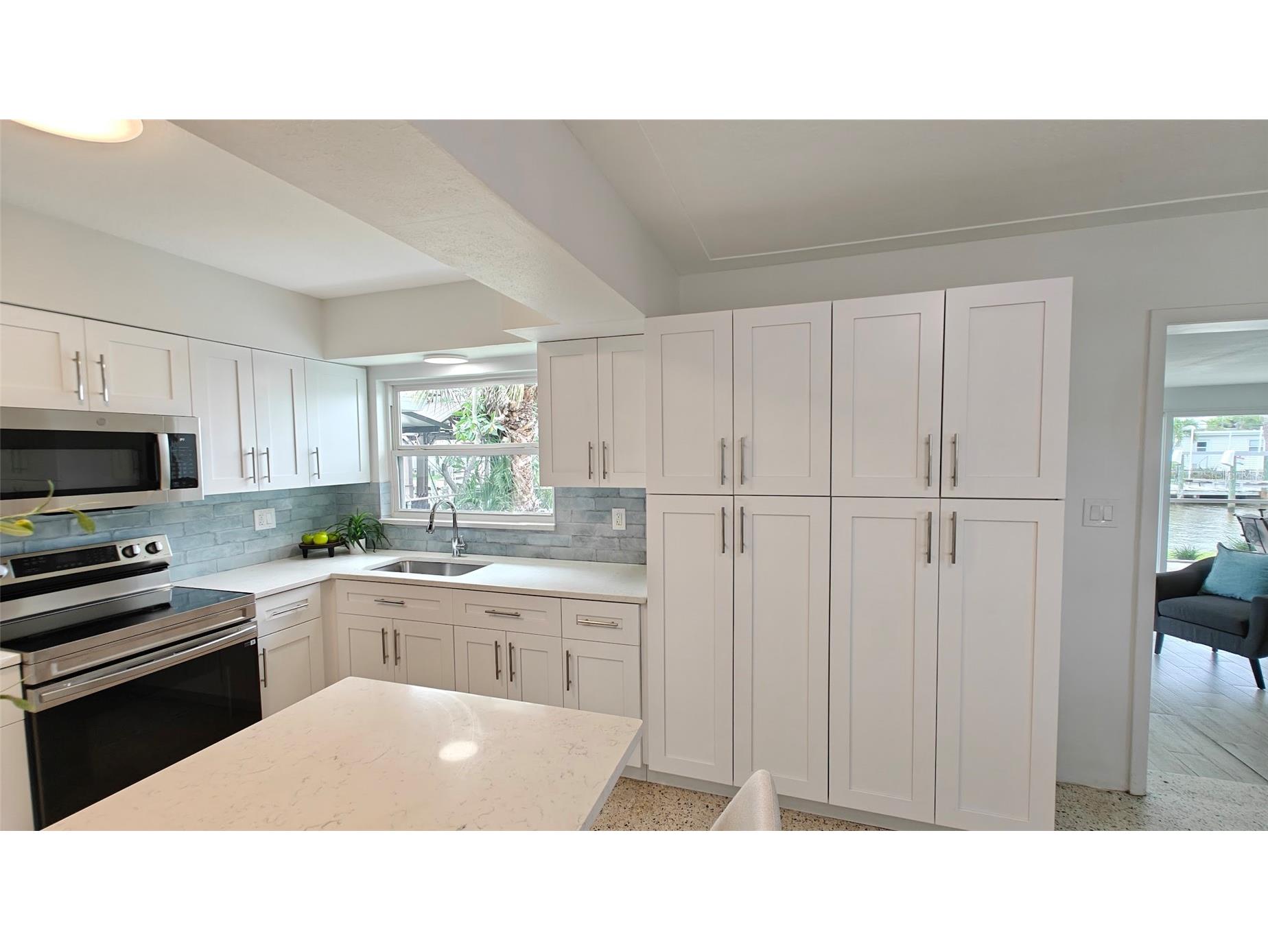 8521 42nd Avenue N Saint Petersburg FL 33709 TB8514678 image14