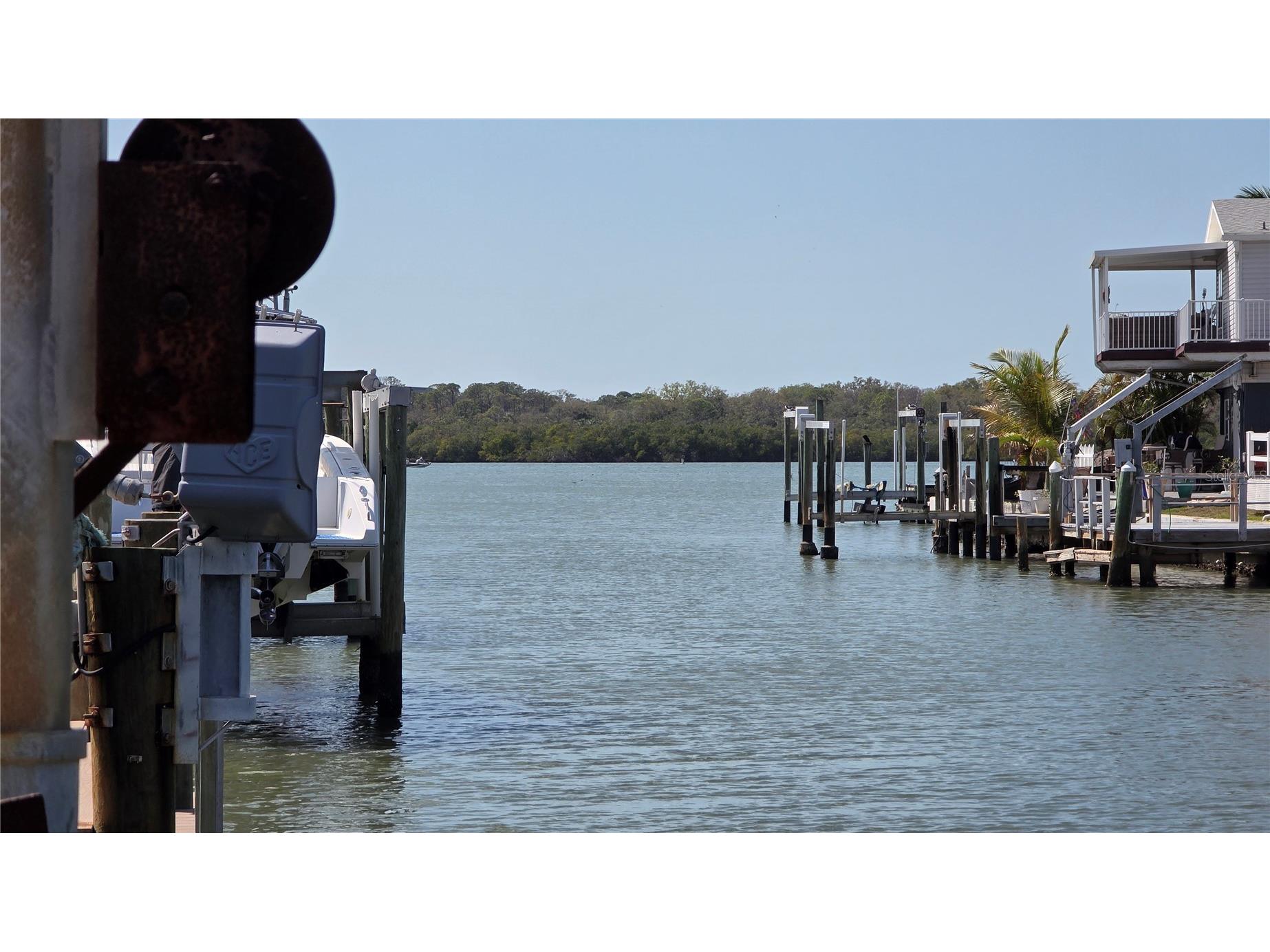 8521 42nd Avenue N Saint Petersburg FL 33709 TB8514678 image23