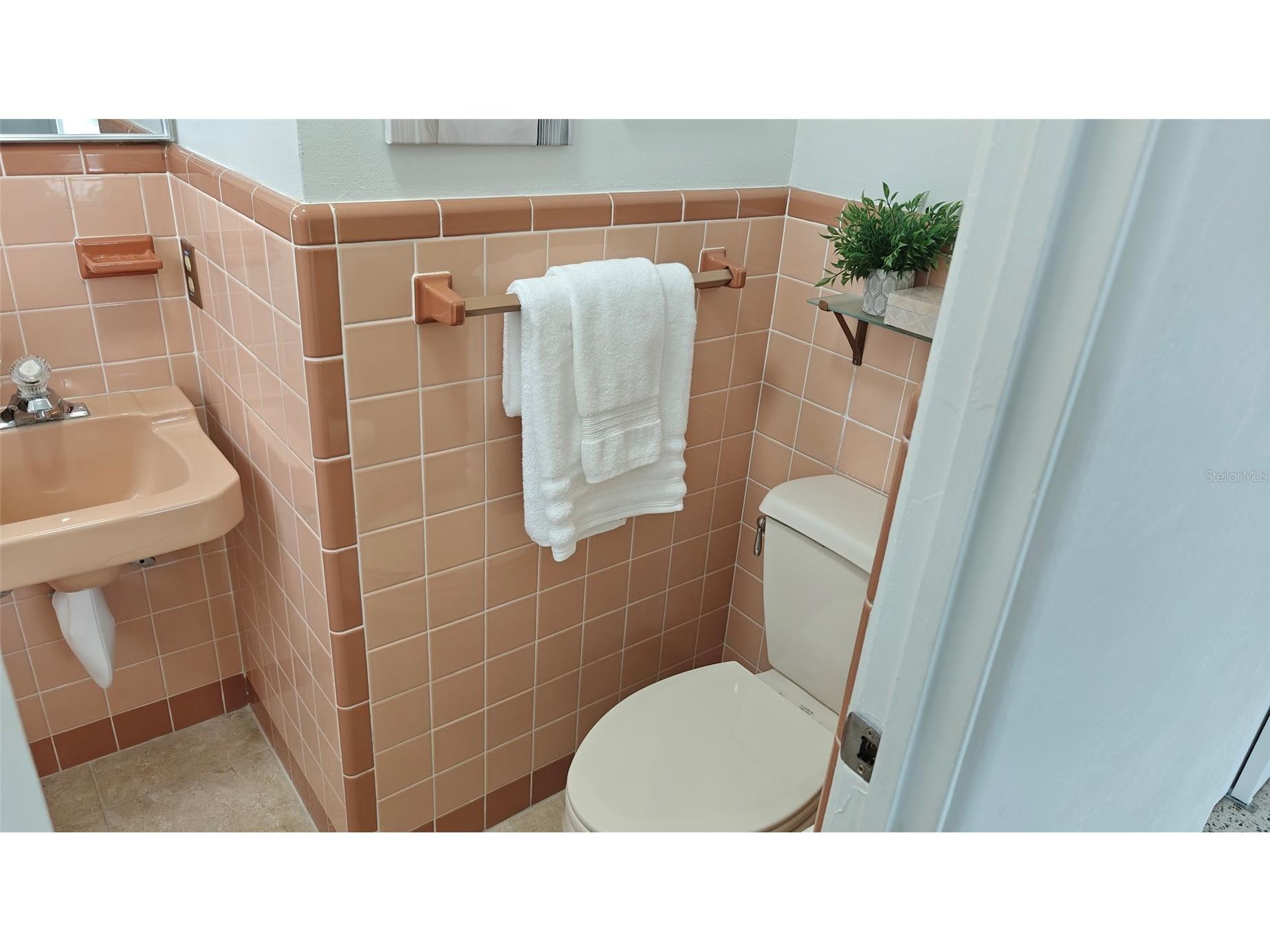 8521 42nd Avenue N Saint Petersburg FL 33709 TB8514678 image8