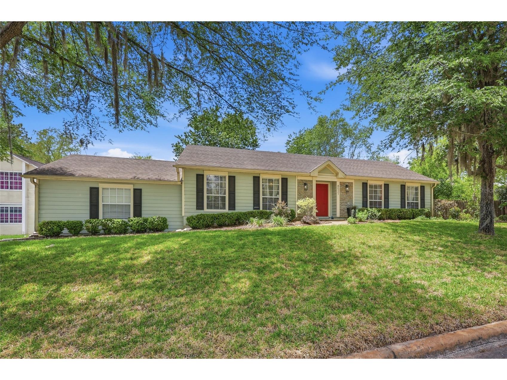 8521 NW 35th Lane Gainesville FL 32606 GC537465 image1
