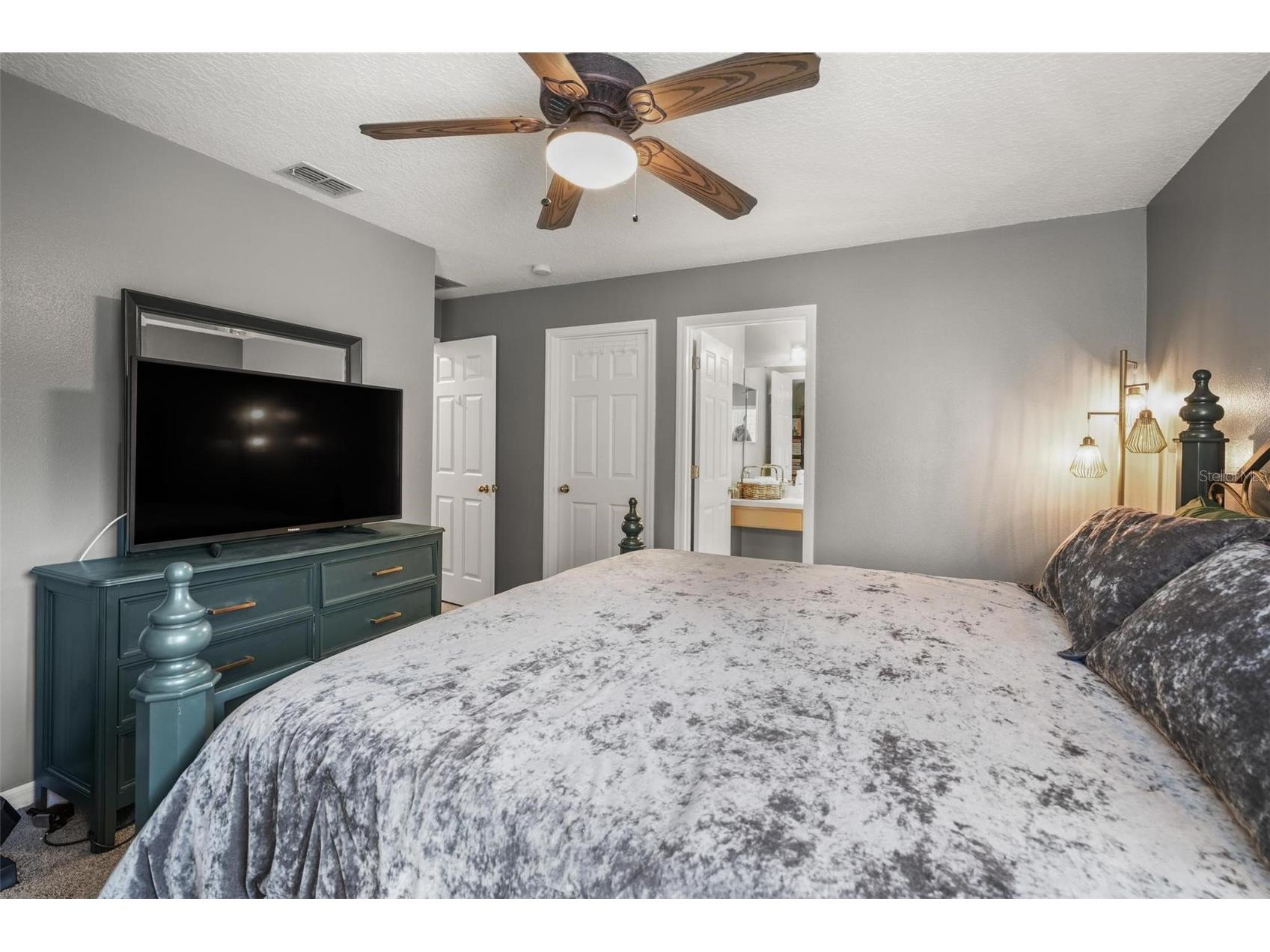 8521 Palm Harbor Drive Kissimmee FL 34747 O6422468 image22