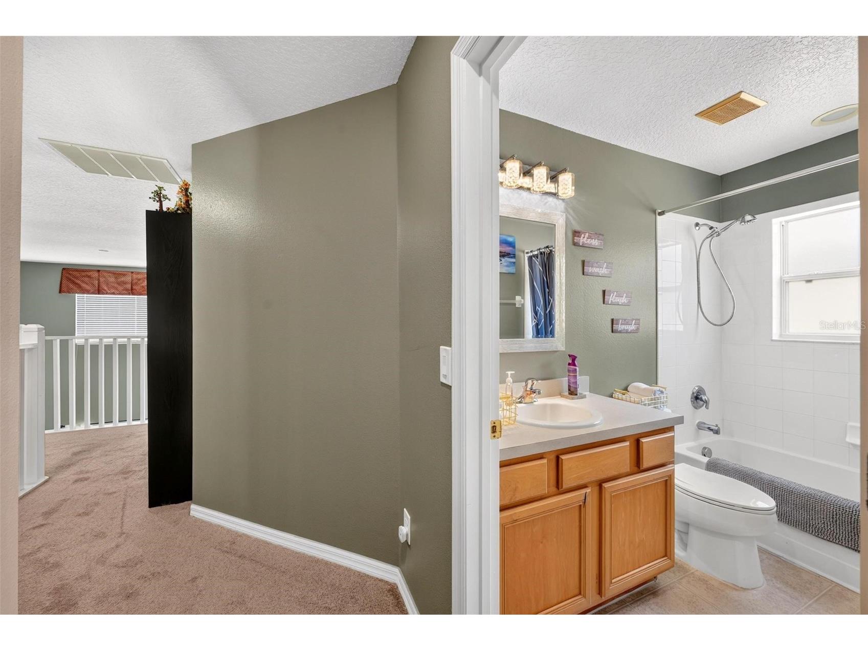 8521 Palm Harbor Drive Kissimmee FL 34747 O6422468 image33