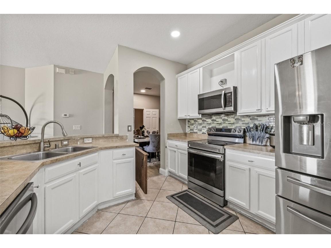 8521 Southern Charm Circle Brooksville FL 34613 TB8409386 image17