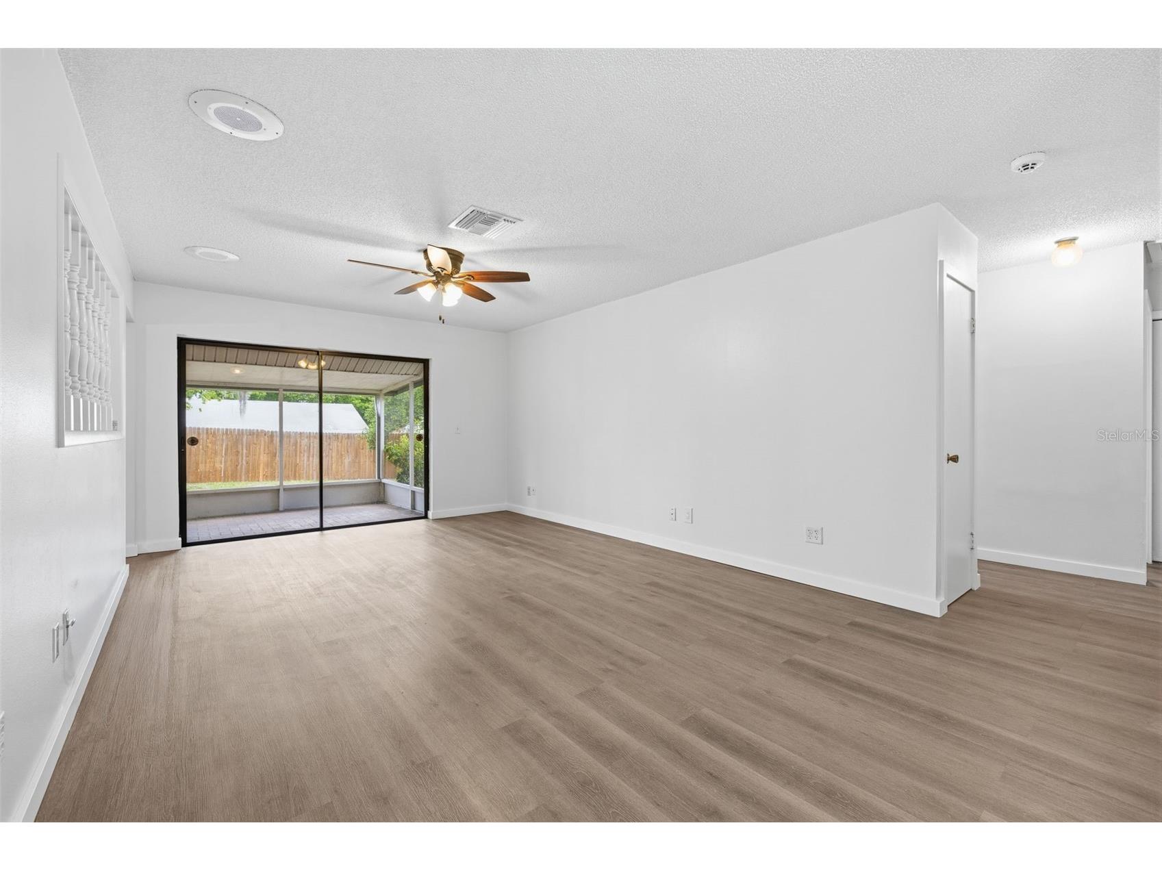 8522 Caladesi Island Drive Temple Terrace FL 33637 TB8496726 image3