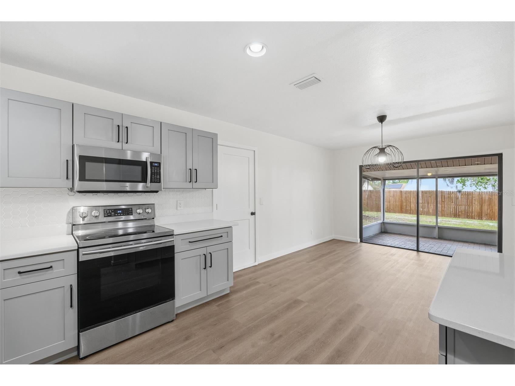 8522 Caladesi Island Drive Temple Terrace FL 33637 TB8496726 image7
