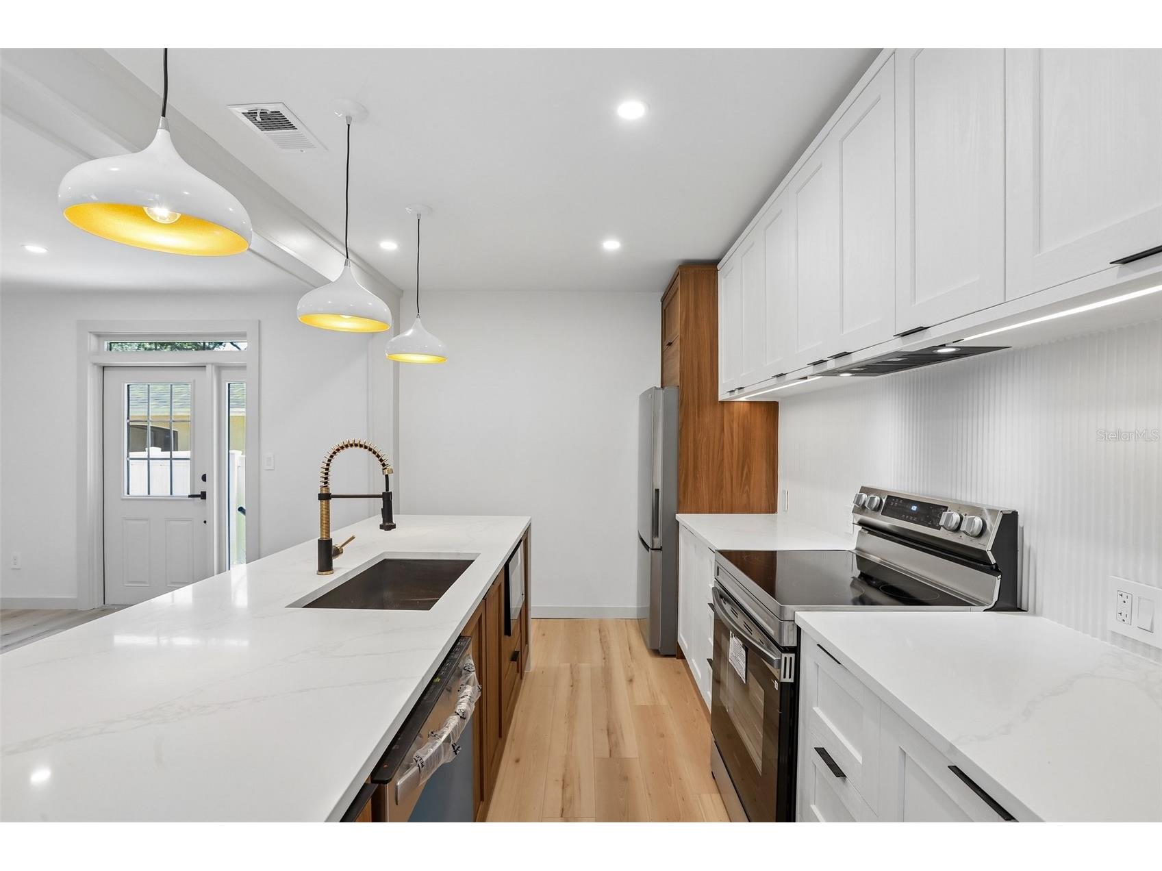 8523 N Edison Avenue Tampa FL 33604 TB8509006 image11