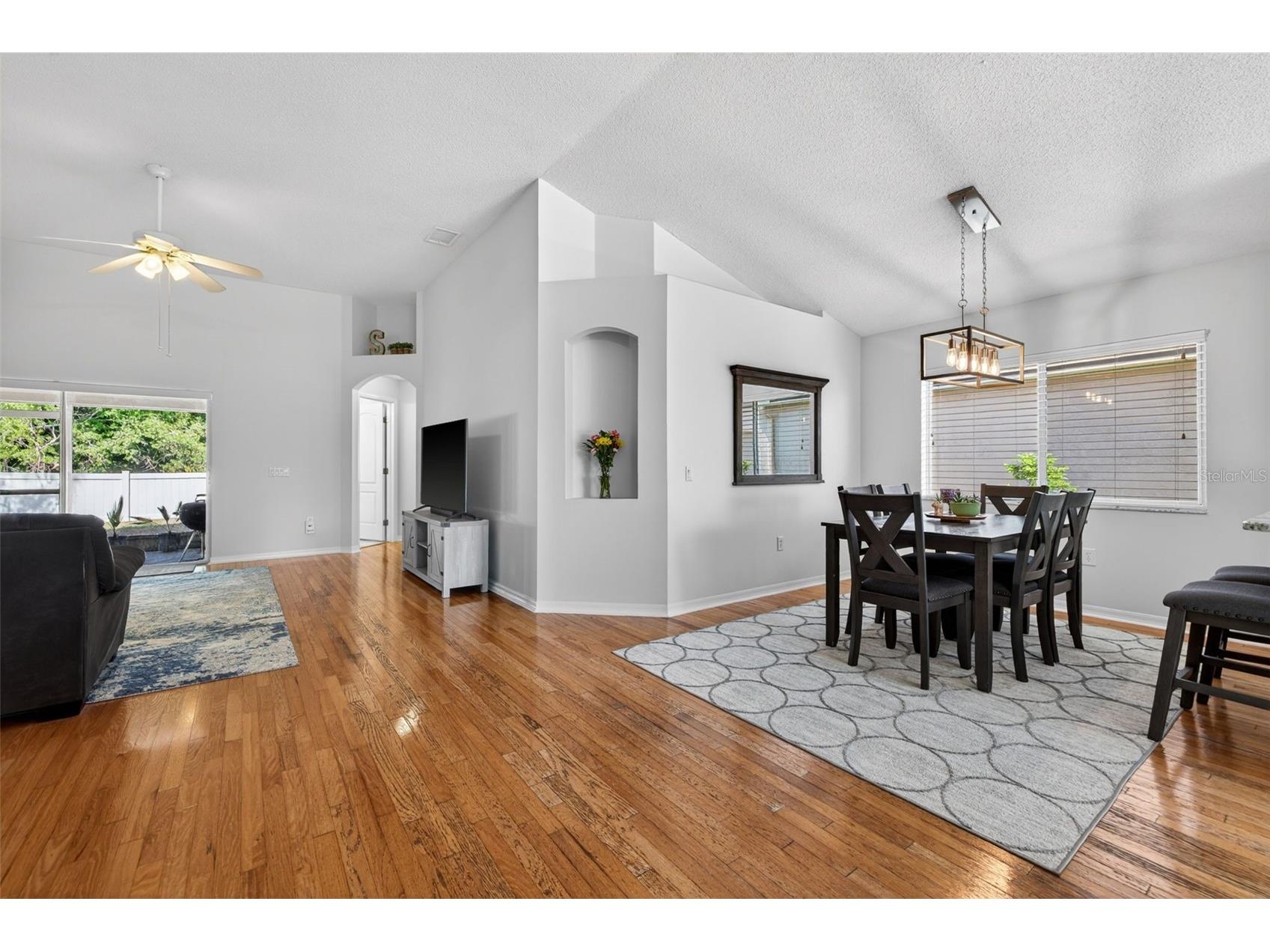 8525 Heyward Road Tampa FL 33635 TB8496896 image3