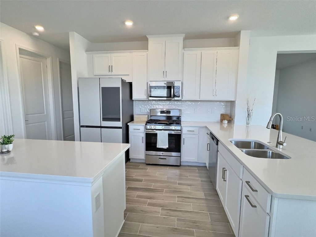 8525 Snowfall Street Sarasota FL 34241 A4673577 image2