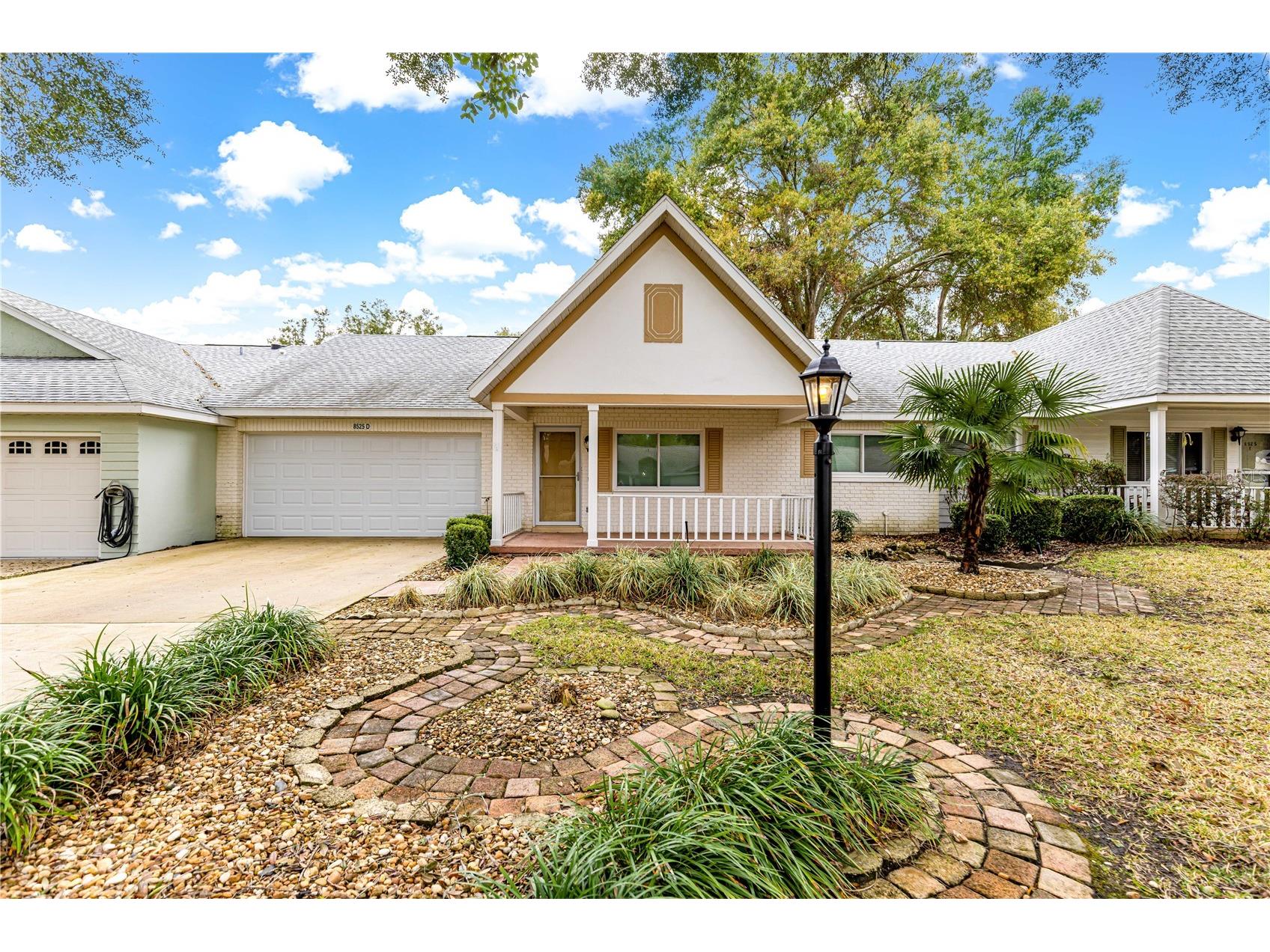 8525 SW 90th Lane #D Ocala FL 34481 OM719145 image1