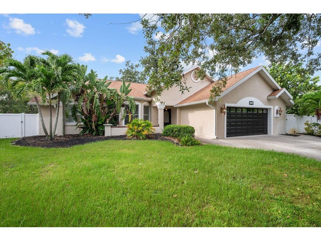 8528 10th Avenue NW Bradenton FL 34209 A4665906 image1