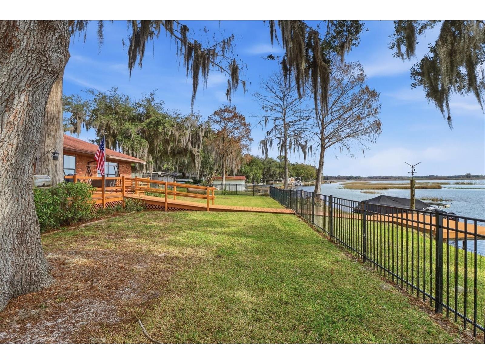 8528 E Aquarius Drive Inverness FL 34450 - LAKE TSALA APOPKA TB8476863 image2