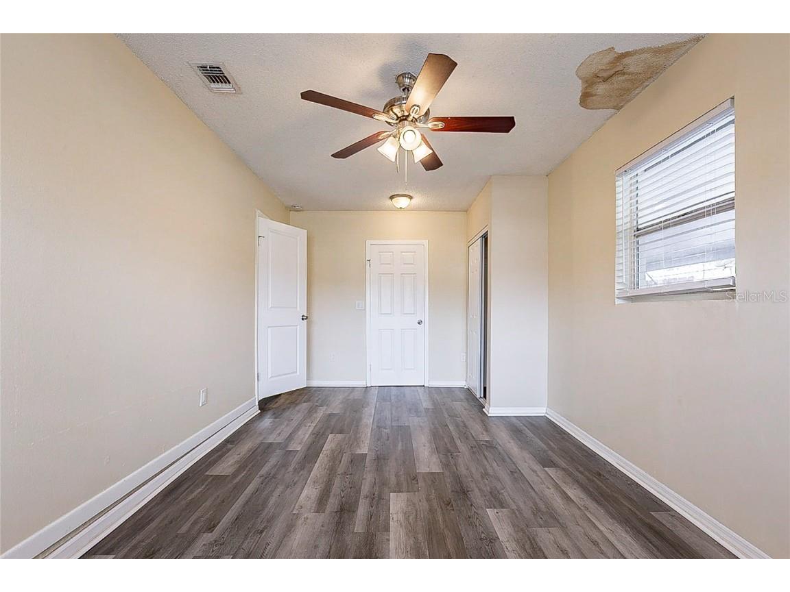 8528 Gold Ridge Circle Tampa FL 33619 O6283542 image27