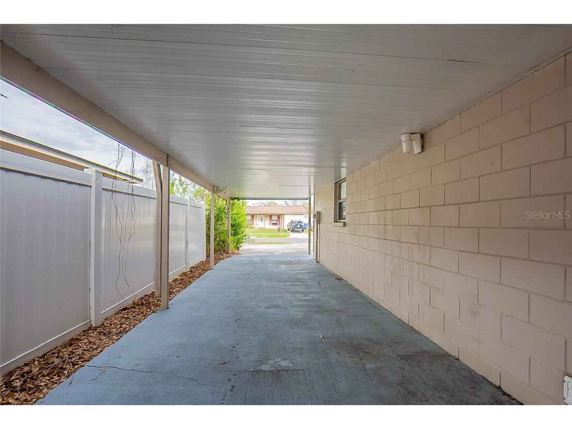 8528 Gold Ridge Circle Tampa FL 33619 O6283542 image29