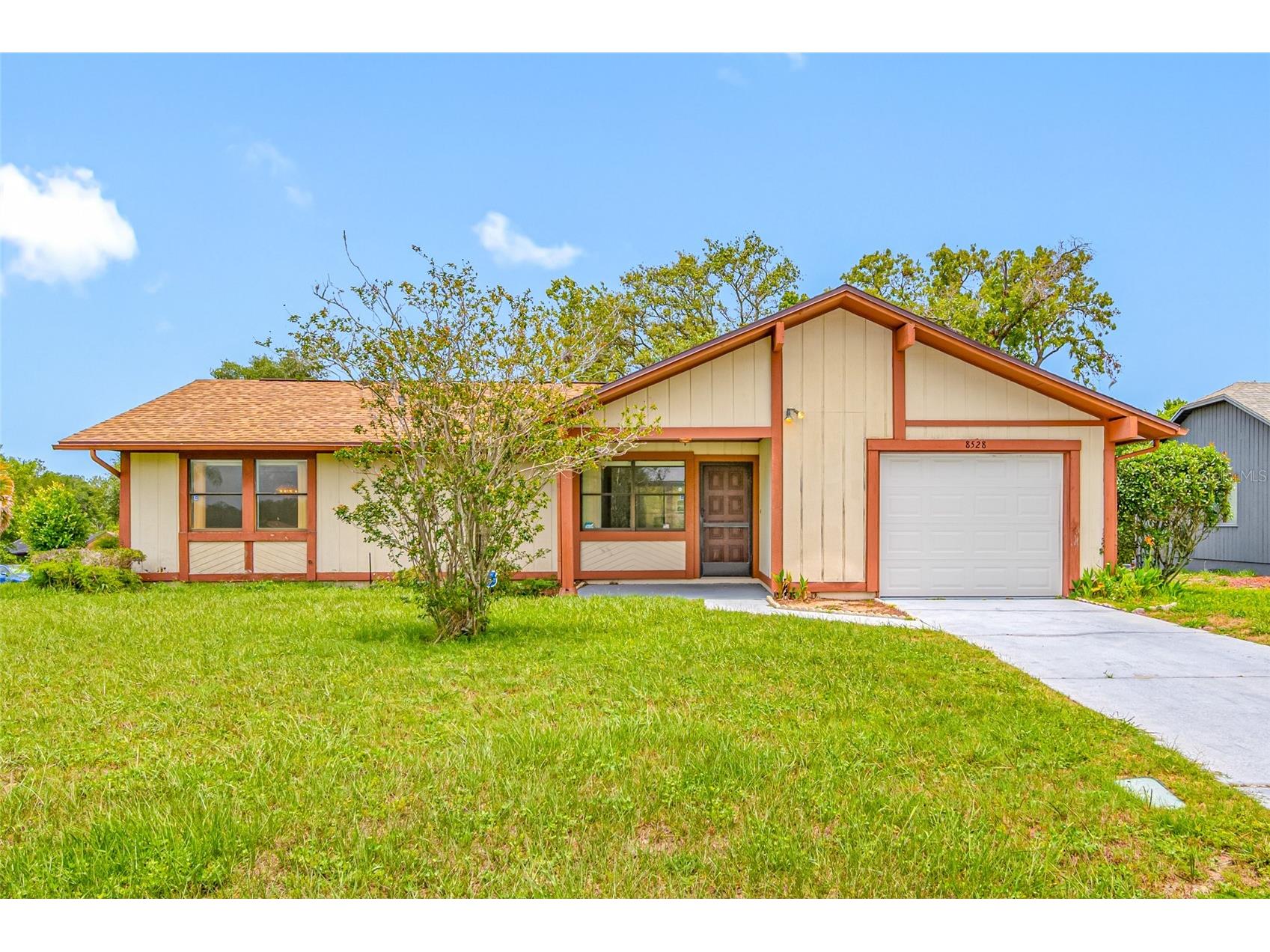 8528 Heather Boulevard Weeki Wachee FL 34613 TB8515361 image1