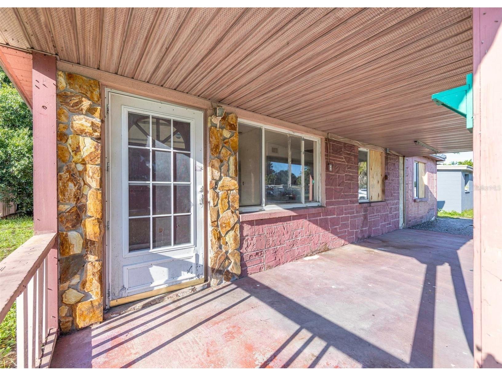 8528 N 92nd Terrace Seminole FL 33777 TB8532655 image4
