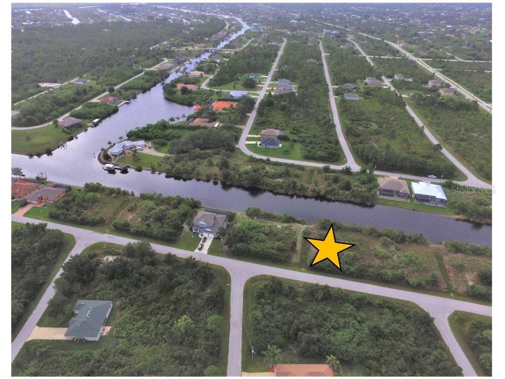 8528 Santa Cruz Drive Port Charlotte FL 33981 - SANTA CRUZ WATERWAY D6120057 image1