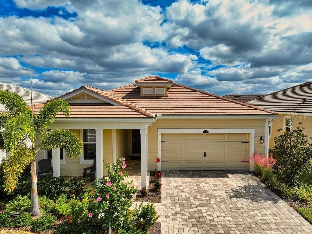 8528 September Sky Court Sarasota FL 34238 A4604315 image1