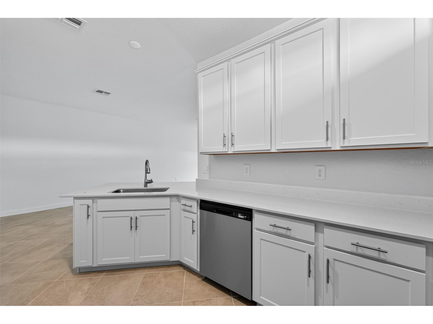 8529 Shore Lake Drive Englewood FL 34224 TB8490518 image9