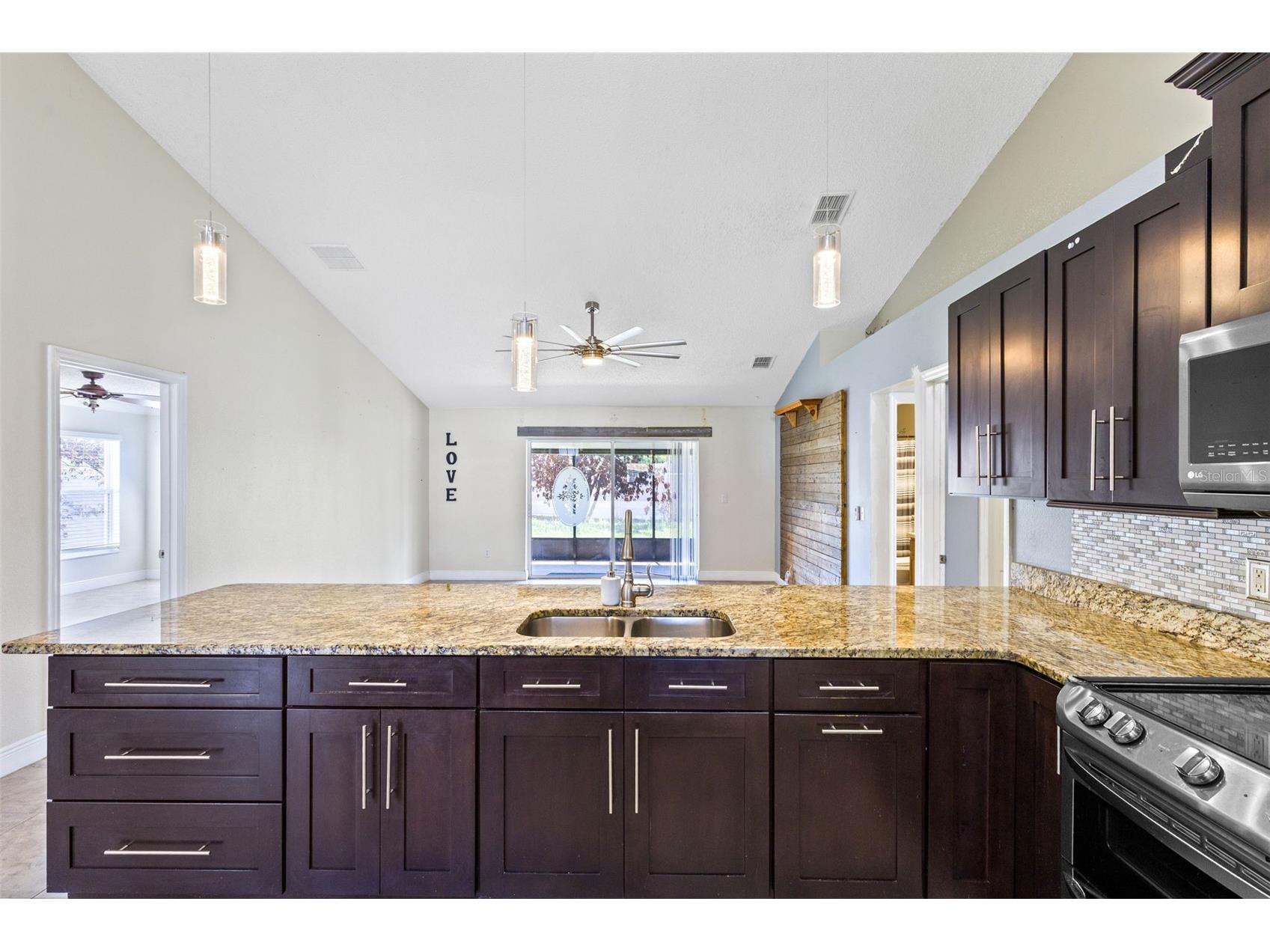 853 Franconville Court Kissimmee FL 34759 O6389704 image6
