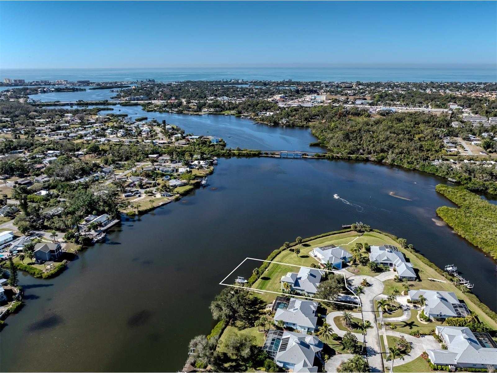 853 Hillcrest Drive Nokomis FL 34275 - SHAKETT CREEK N6142256 image3