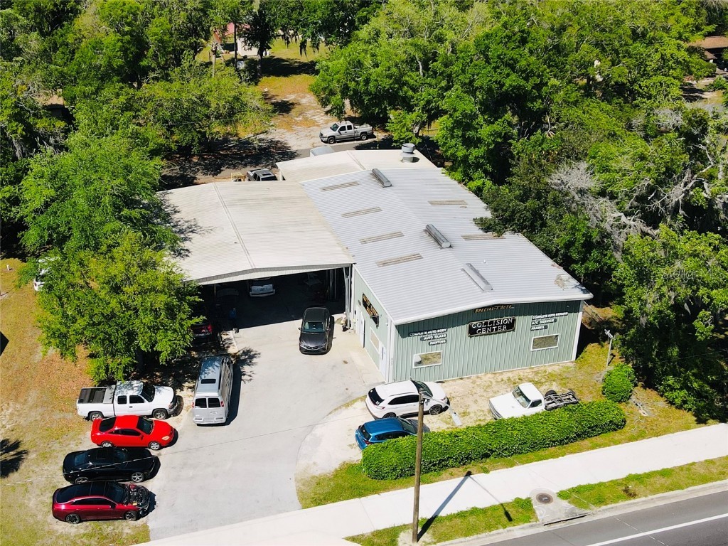 853 NE 5th Street Crystal River FL 34429 OM675851 image1