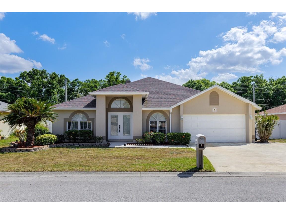 853 Reflections Loop E Winter Haven FL 33884 O6187412 image1