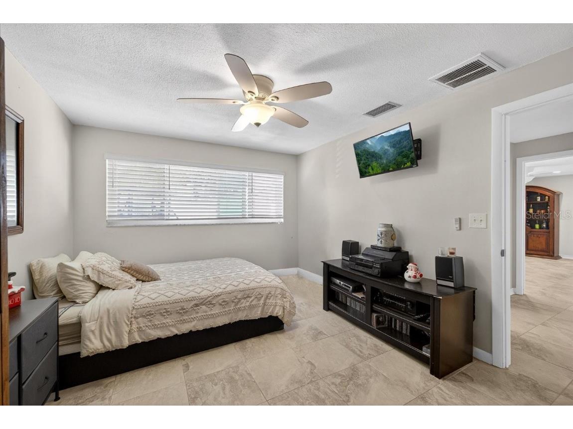 853 Seacrest Drive Largo FL 33771 TB8461255 image27