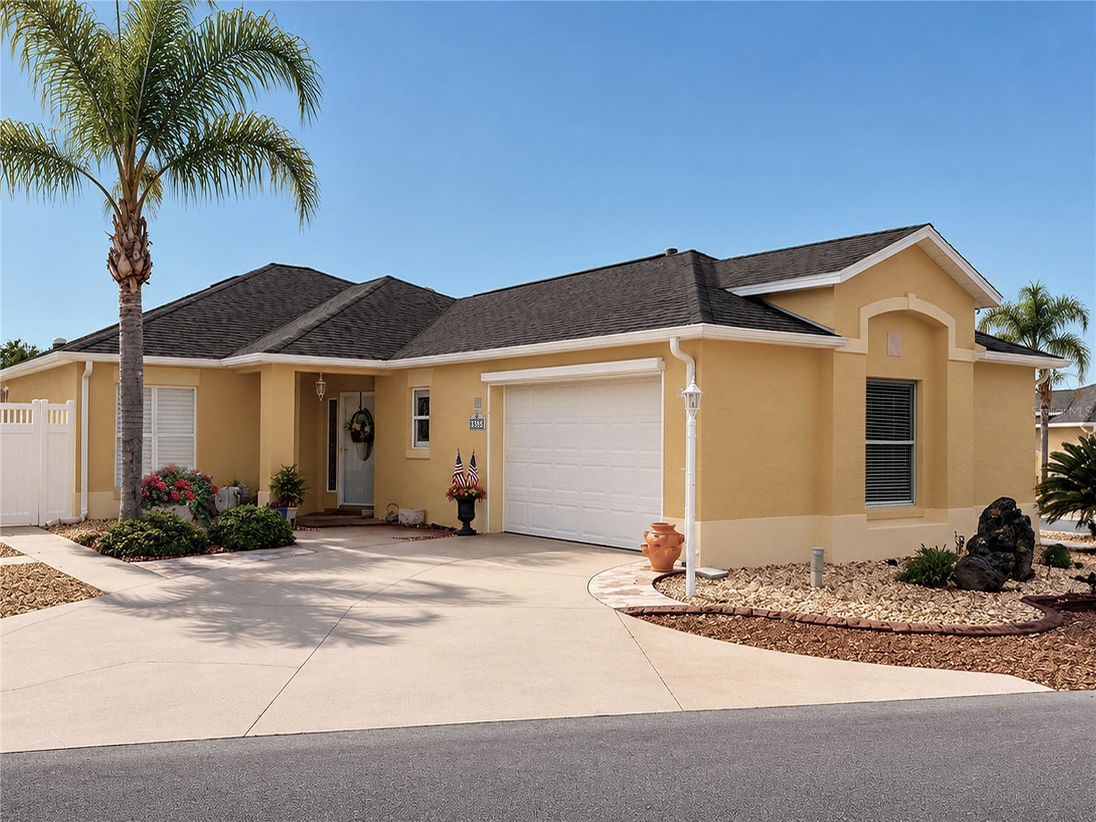 853 Winchester Court The Villages FL 32162 G5113874 image1