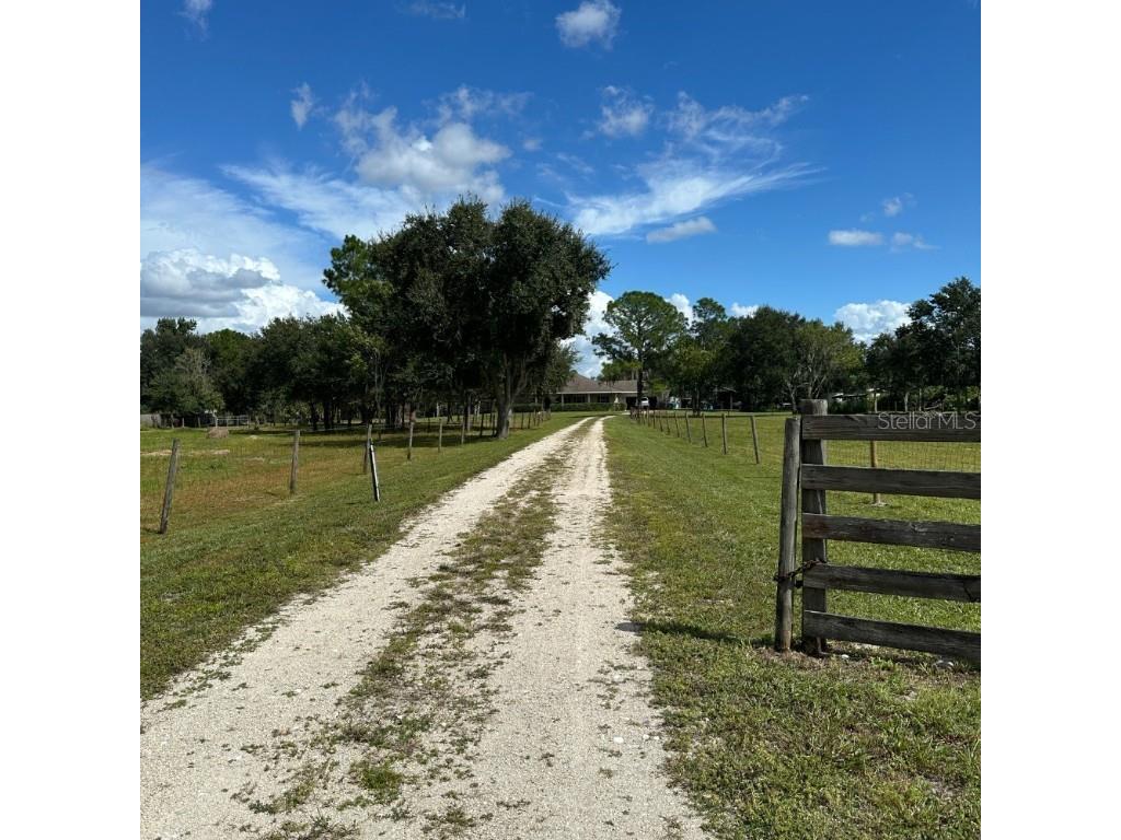 8530 Bunker Hill Road Duette FL 34219 A4668101 image1