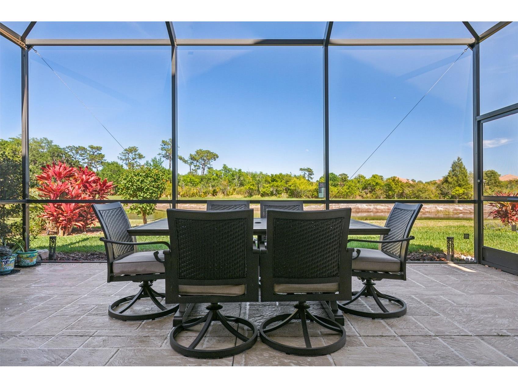 8530 Grand Alberato Road Tampa FL 33647 TB8467407 image43