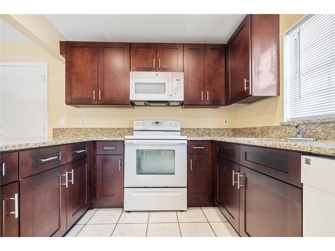 8530 Renald Boulevard Temple Terrace FL 33637 TB8452132 image6