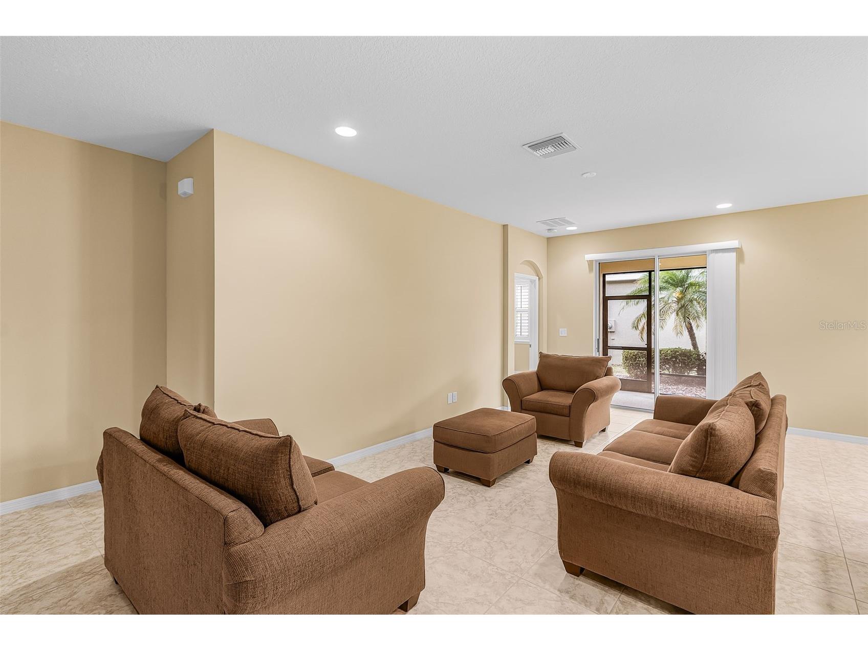 8531 Karpeal Drive Sarasota FL 34238 A4691474 image7