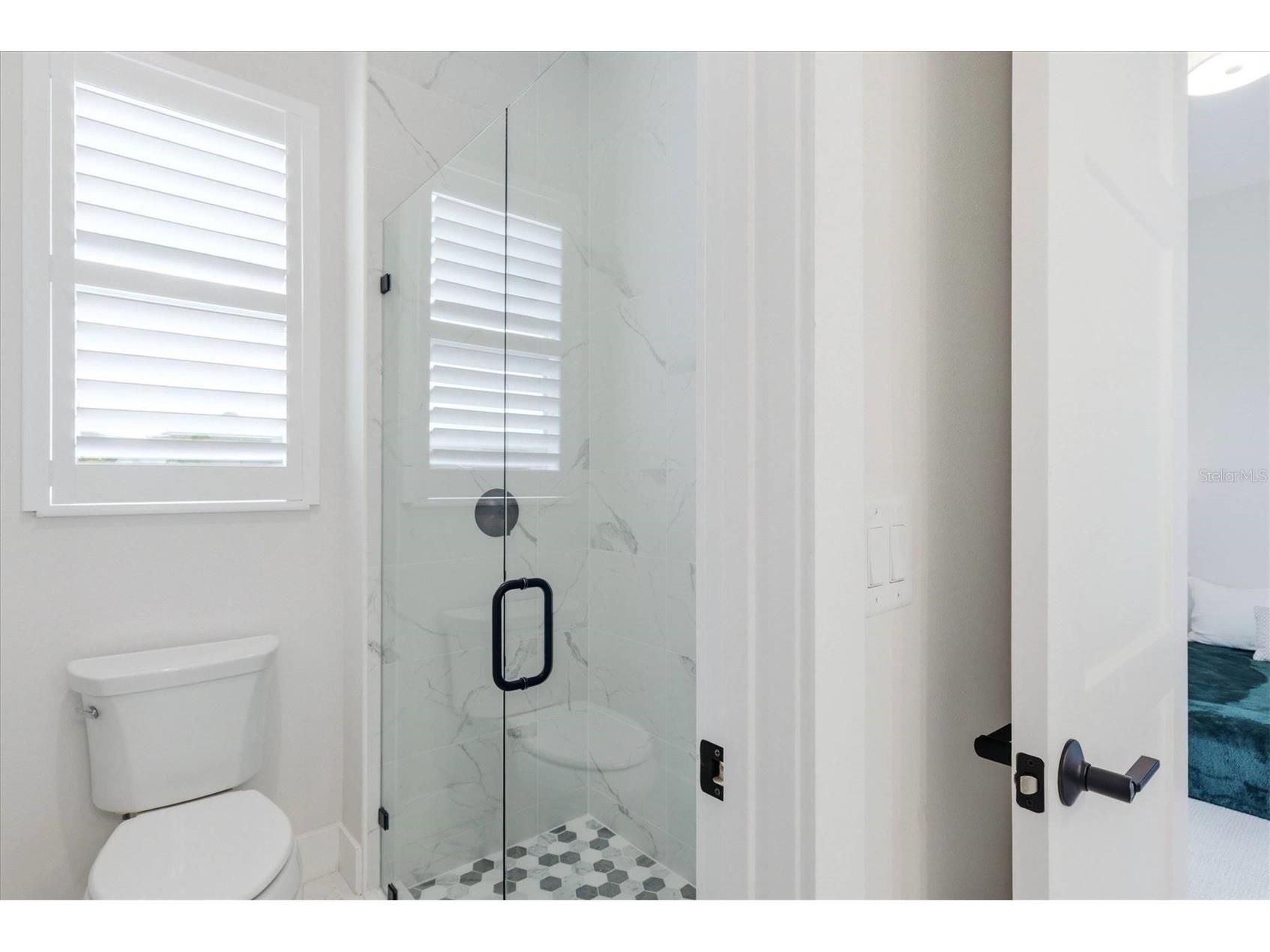 8532 Beechlake Court Sarasota FL 34240 TB8505970 image30