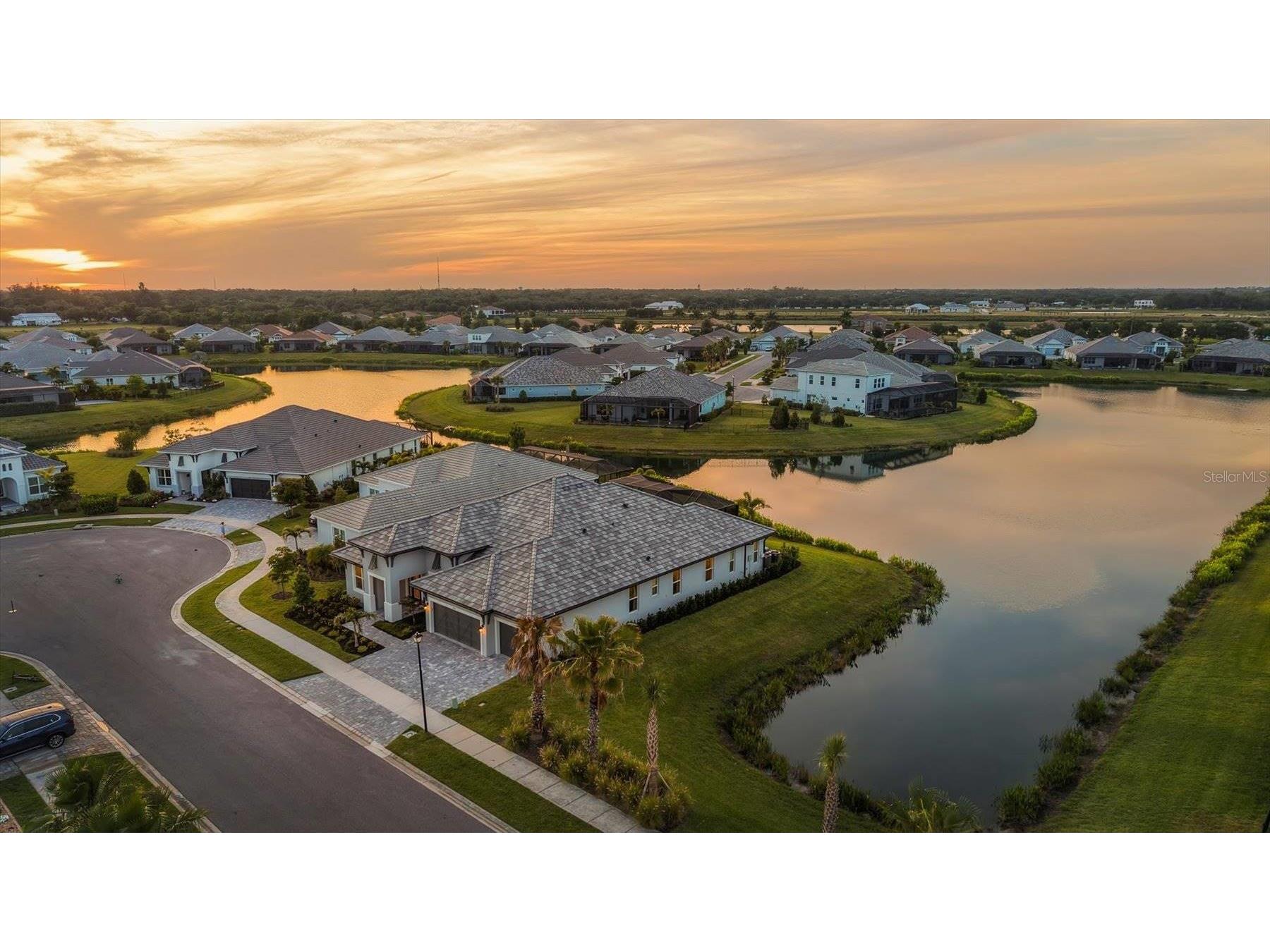 8532 Beechlake Court Sarasota FL 34240 TB8505970 image37
