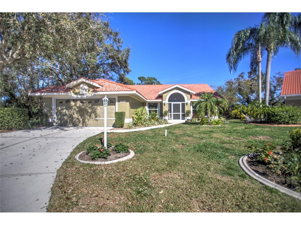 8532 Creekview Lane Englewood FL 34224 D6134415 image1