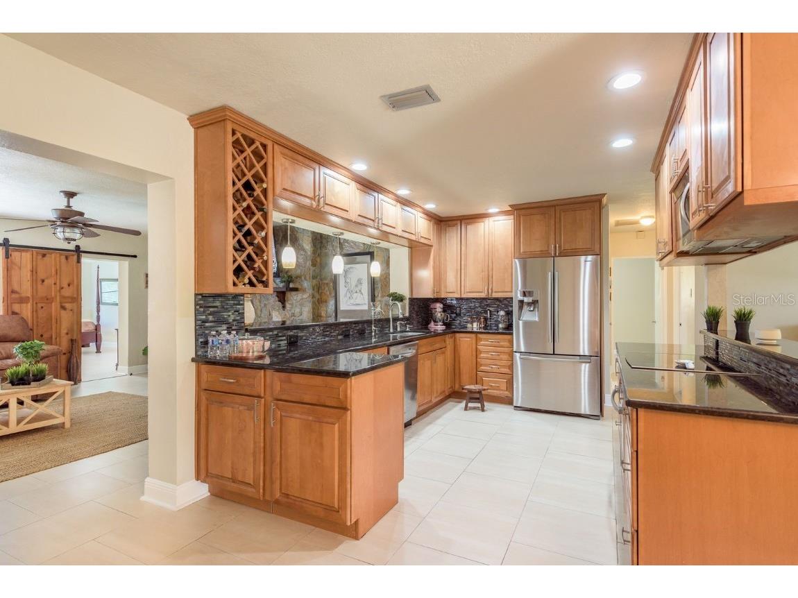 8532 Kumquat Avenue Seminole FL 33777 TB8409625 image11