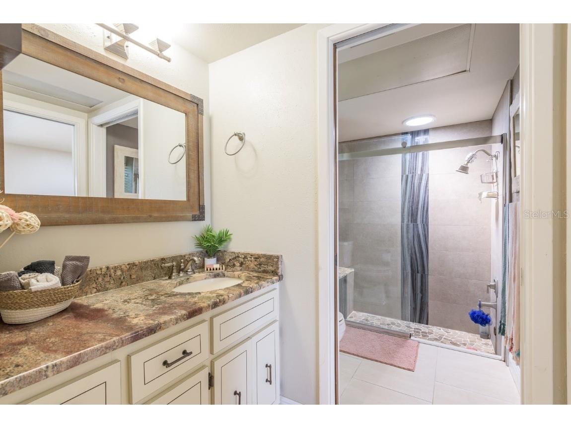 8532 Kumquat Avenue Seminole FL 33777 TB8409625 image34