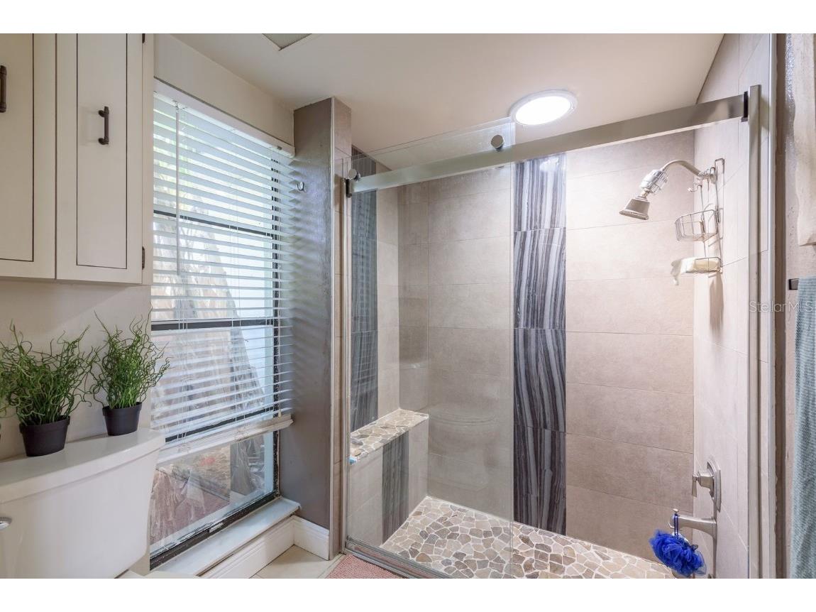 8532 Kumquat Avenue Seminole FL 33777 TB8409625 image35