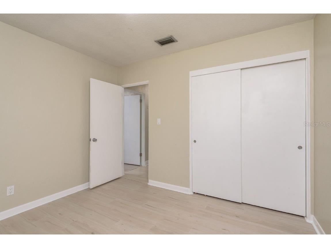 8532 Kumquat Avenue Seminole FL 33777 TB8409625 image39