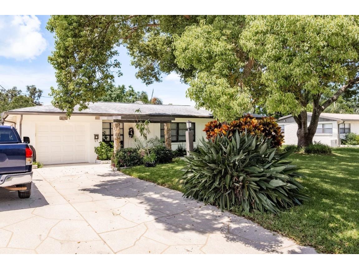 8532 Kumquat Avenue Seminole FL 33777 TB8409625 image52