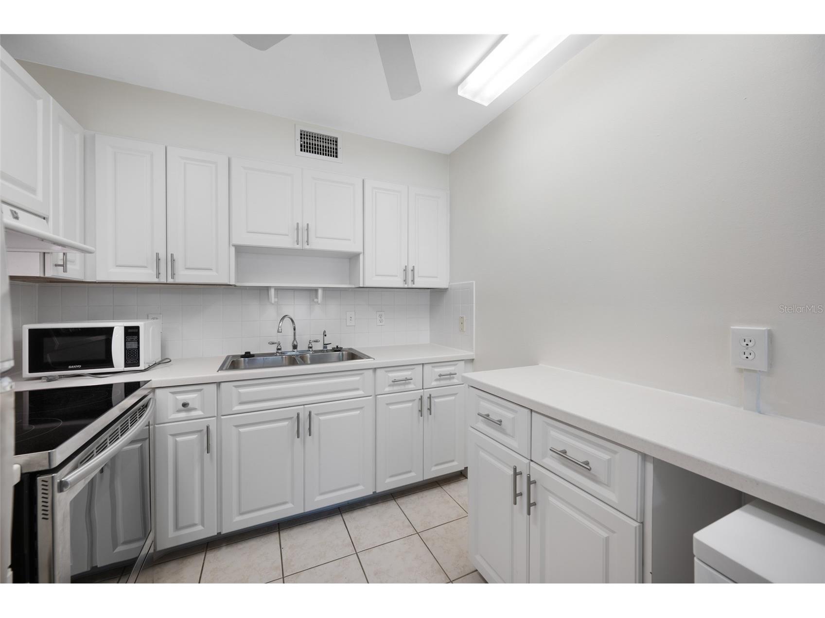 8533 110th Street #106 Seminole FL 33772 TB8501609 image12
