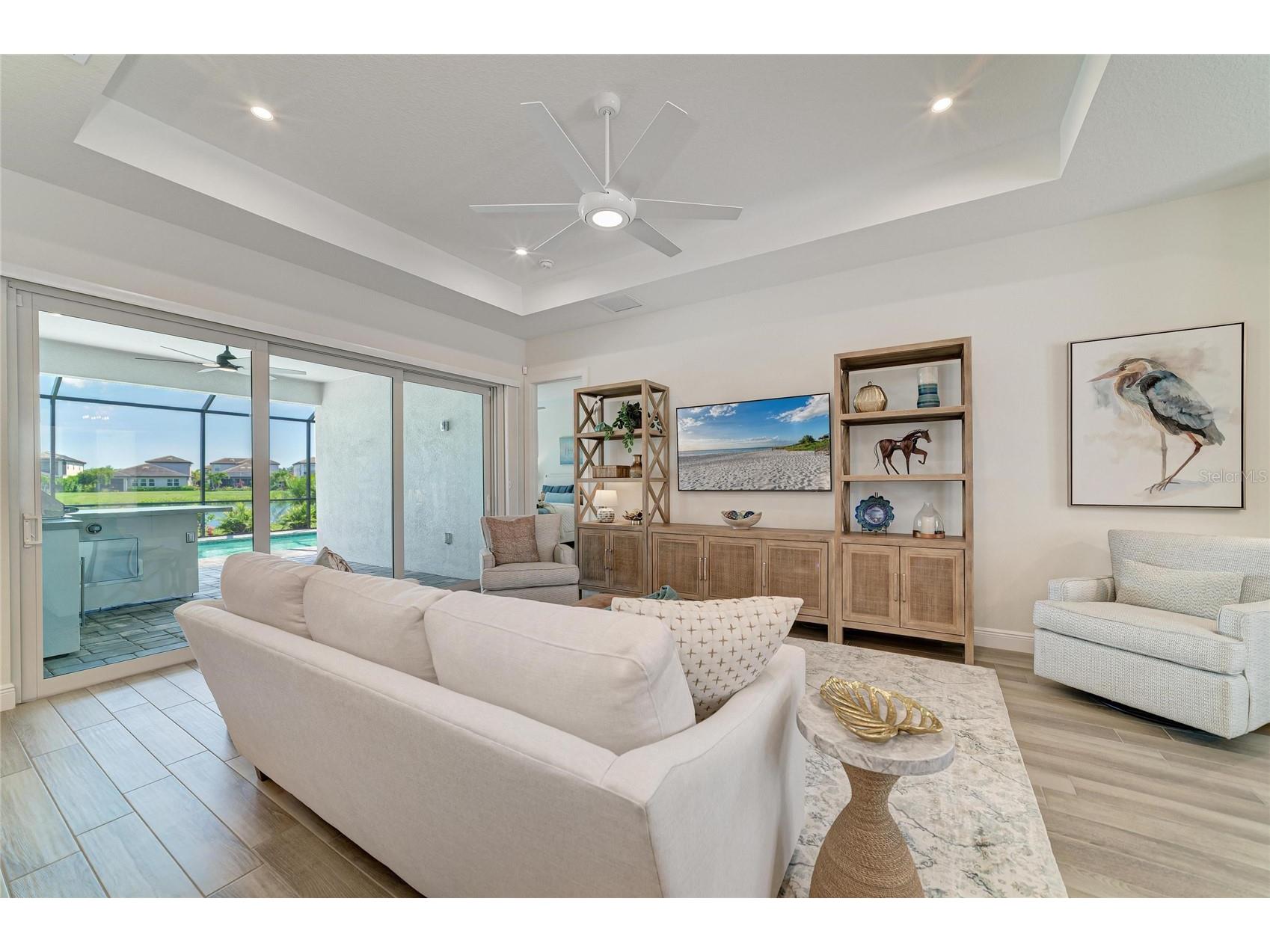 8533 Beechlake Court Sarasota FL 34240 A4694964 image10