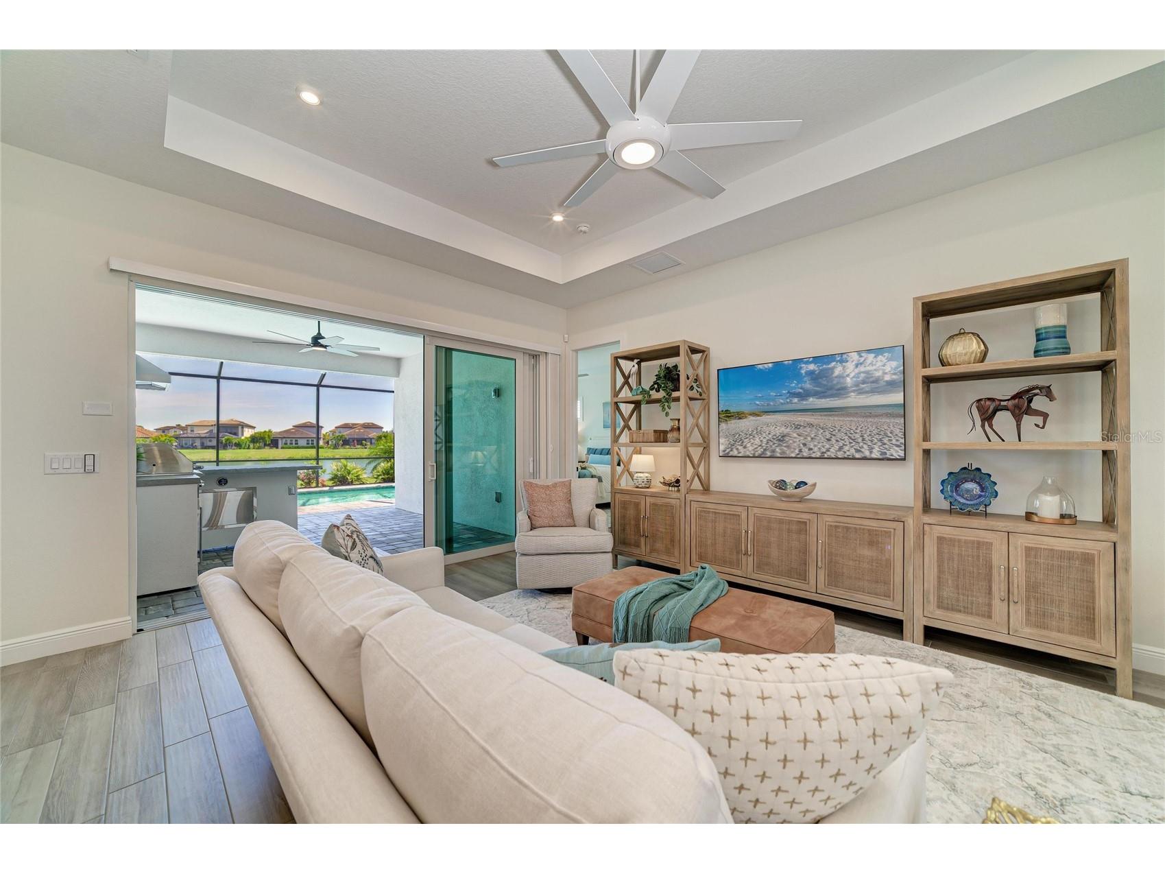 8533 Beechlake Court Sarasota FL 34240 A4694964 image16