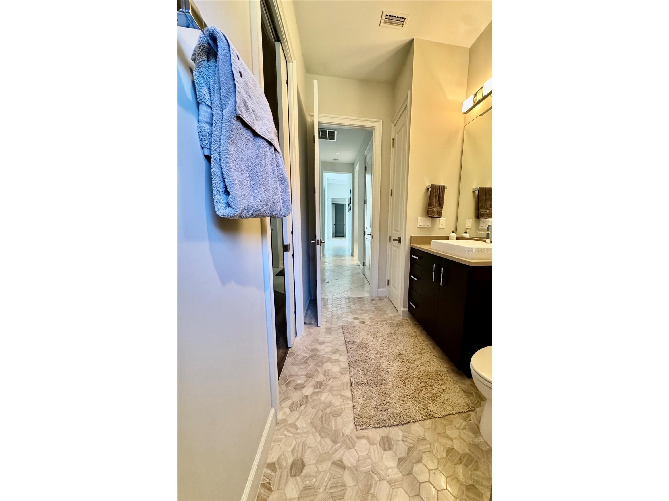 8533 S Lake Circle Fort Myers FL 33908 O6379540 image41