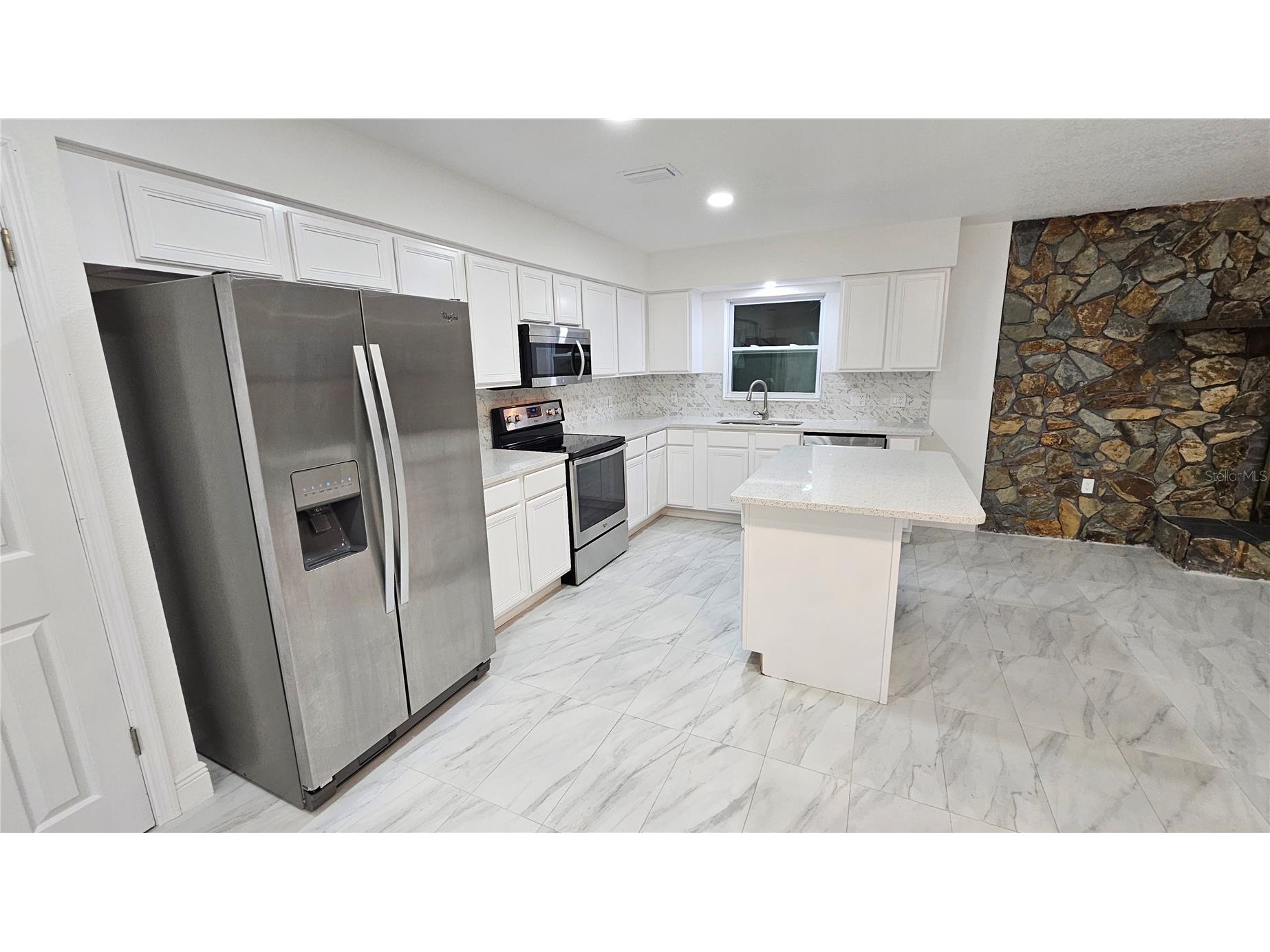 8533 Viva Via Drive Hudson FL 34667 TB8472936 image16