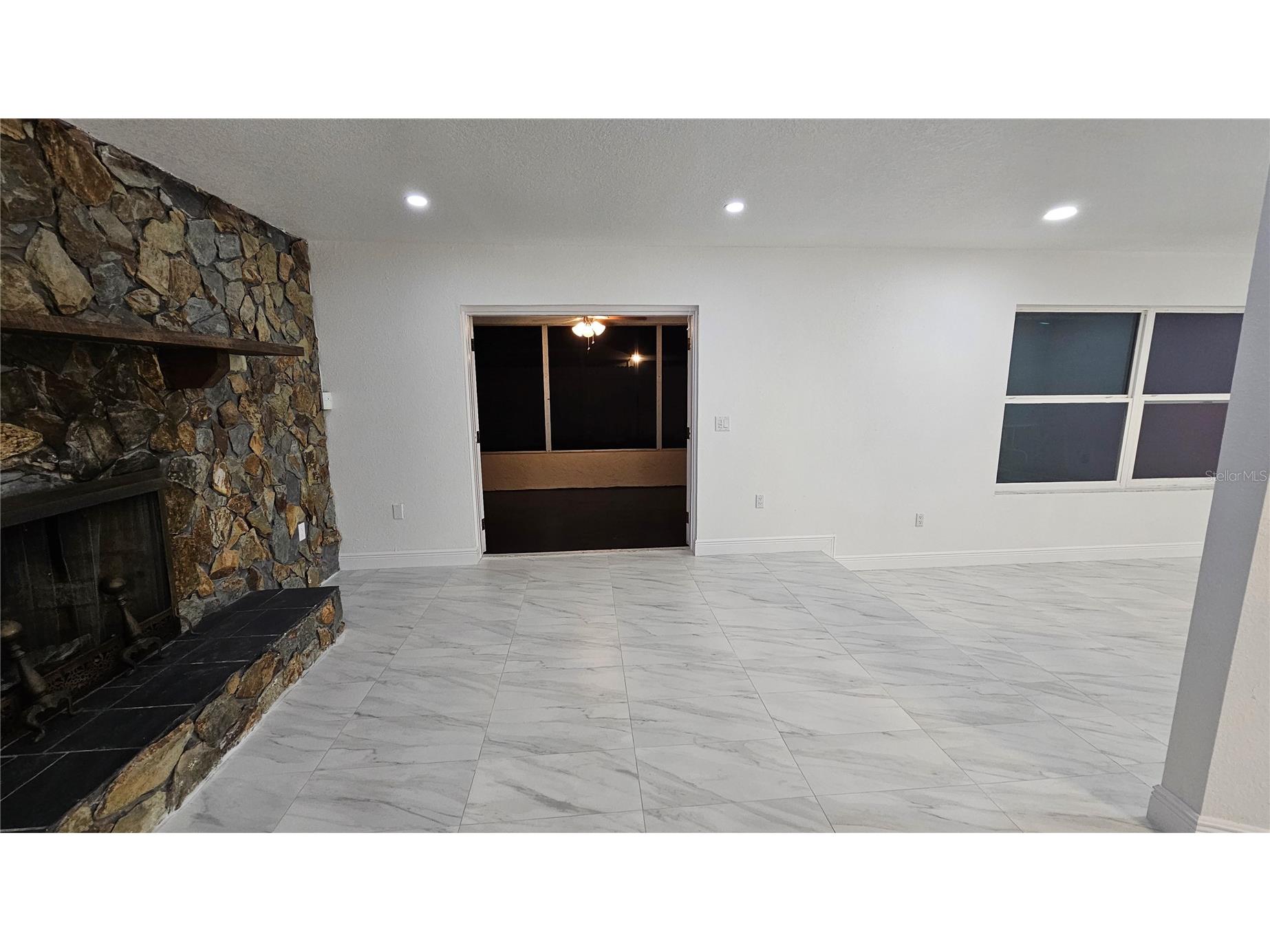 8533 Viva Via Drive Hudson FL 34667 TB8472936 image18