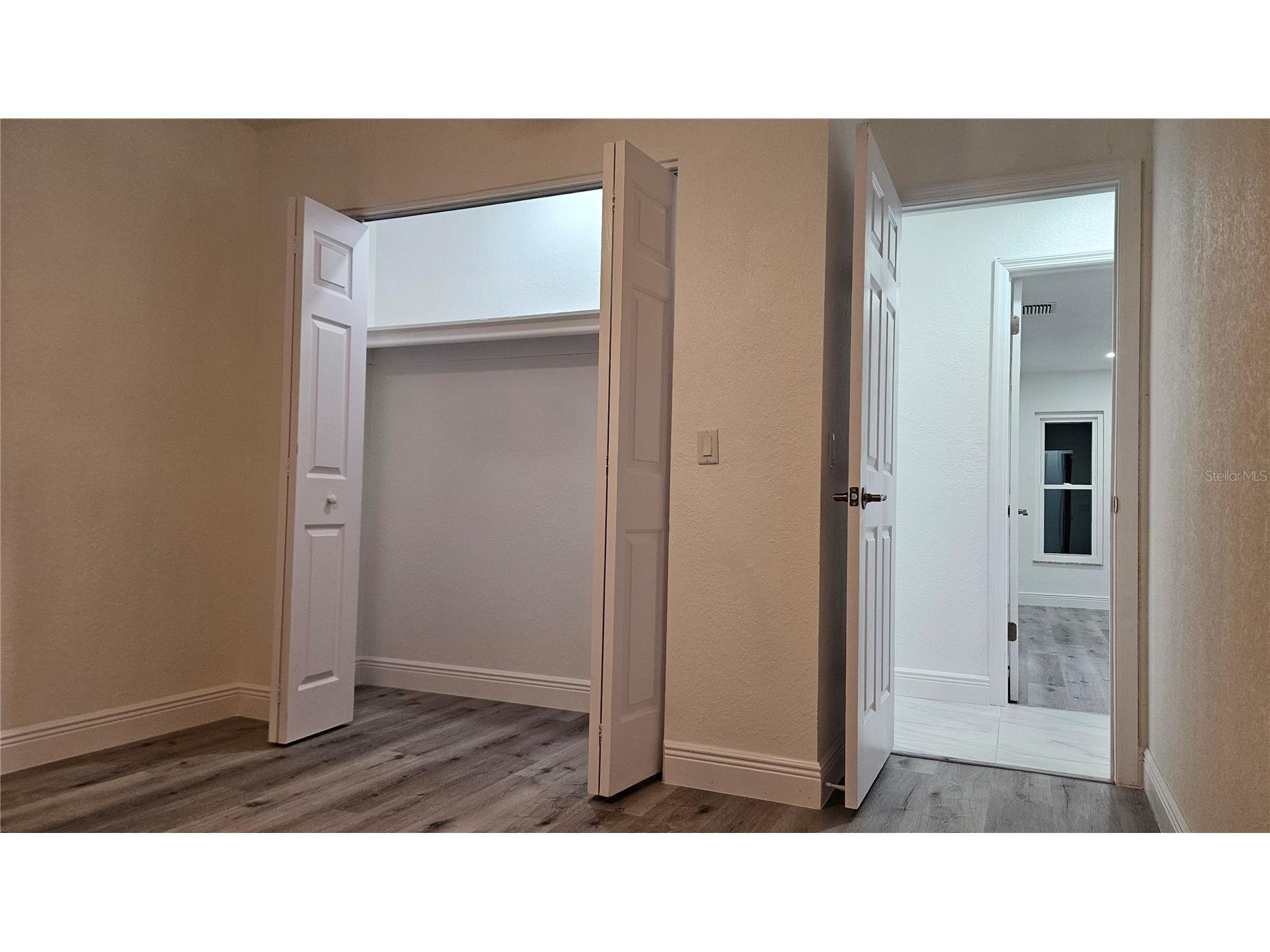 8533 Viva Via Drive Hudson FL 34667 TB8472936 image32